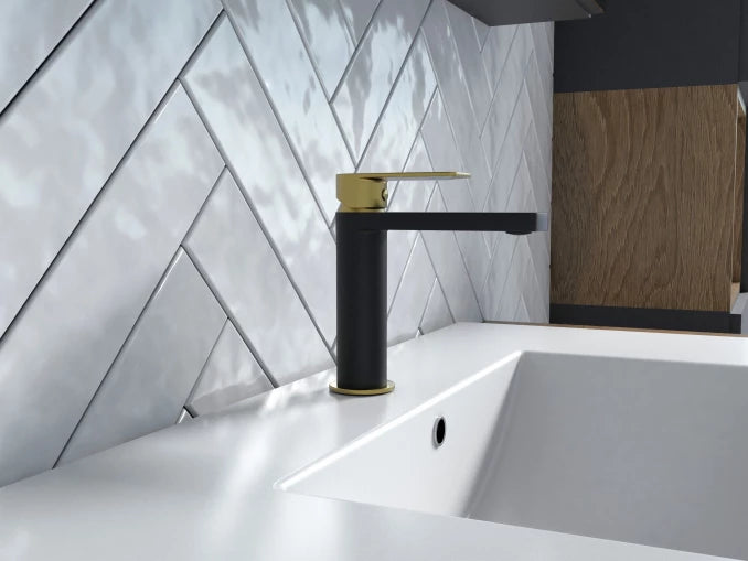BATERIJA ZA LAVABO COPEN NOOK MAT CRNA / BRUŠENO ZLATO